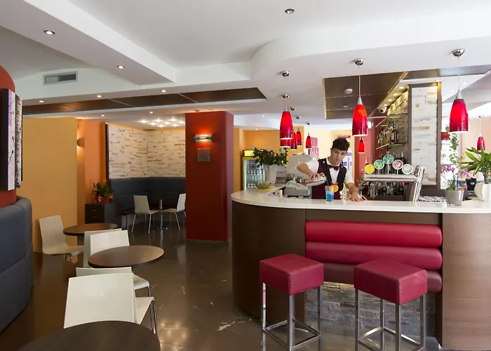 Hotell Sheila 4*