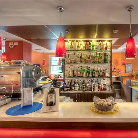 Hotel Sheila