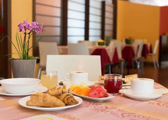 Ξενοδοχείο Sheila 4*